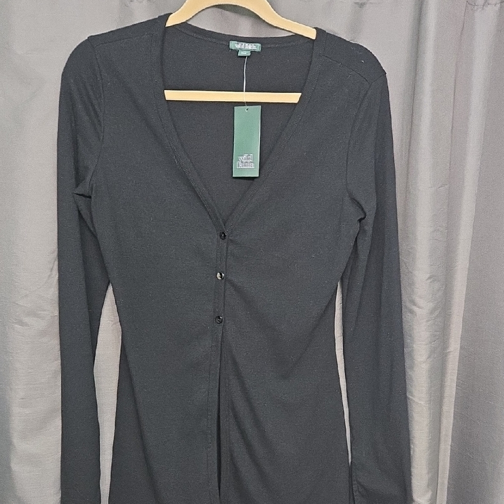 SALE! Wild Fable Black Fitted Notched Collar Top NWT